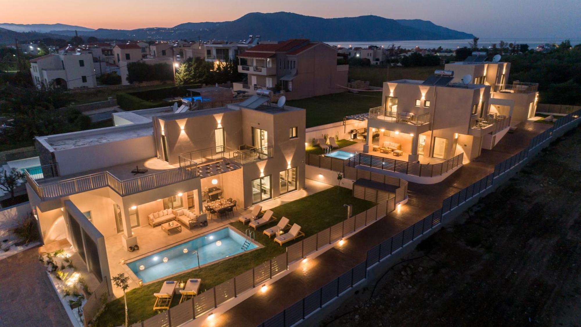 Ks Luxury Villas Heated Pools Джорджополис Екстериор снимка