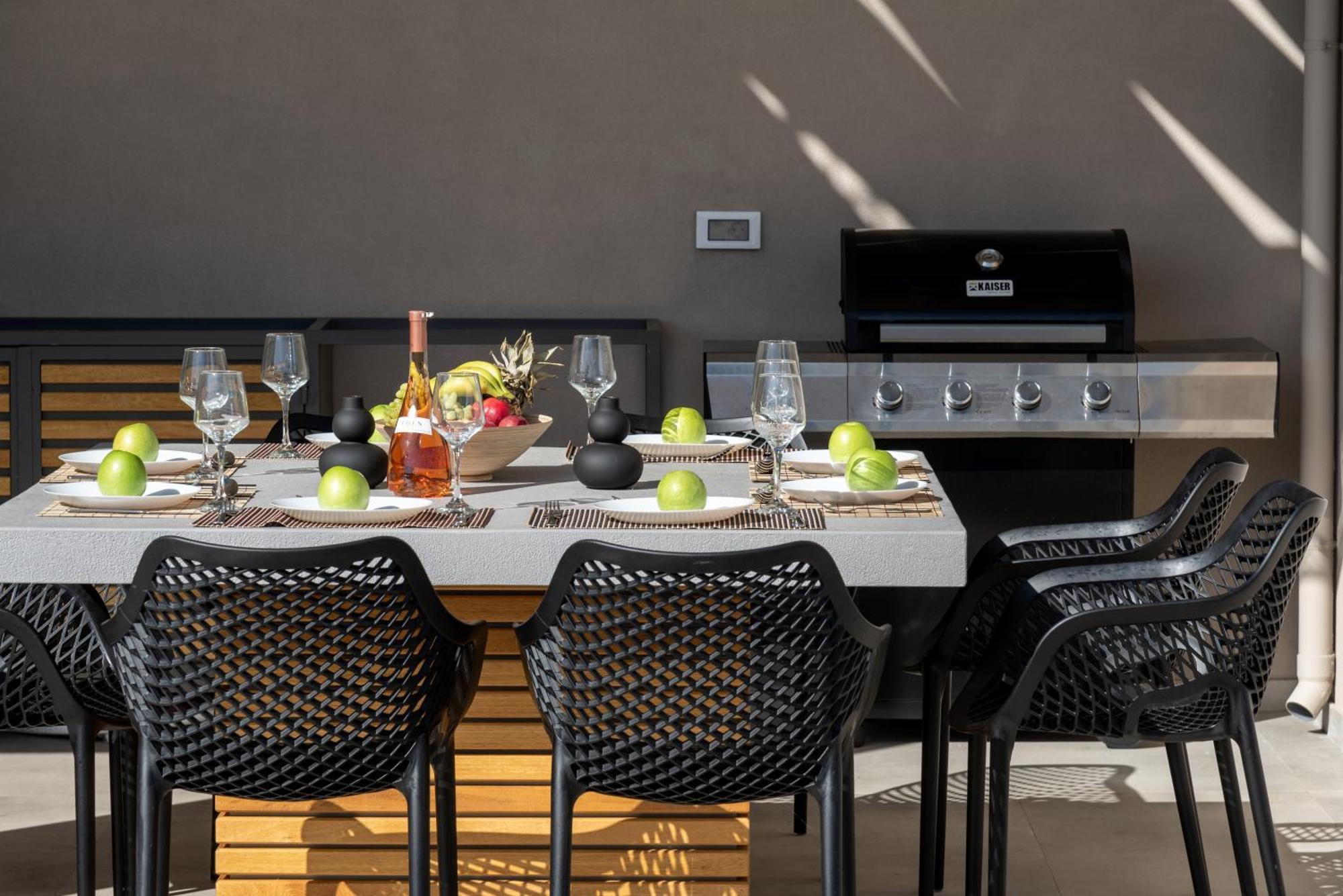 Ks Luxury Villas Heated Pools Джорджополис Екстериор снимка
