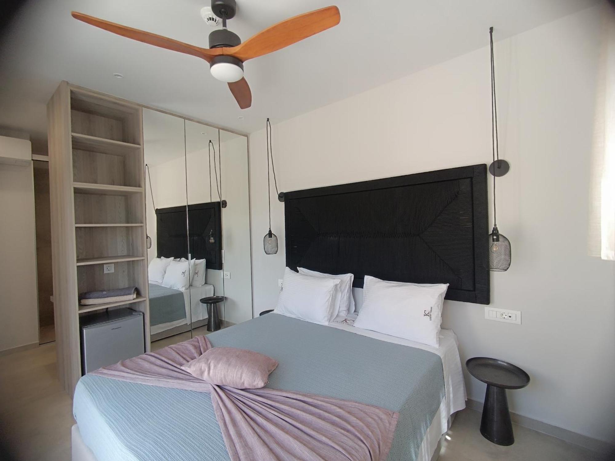 Ks Luxury Villas Heated Pools Джорджополис Екстериор снимка