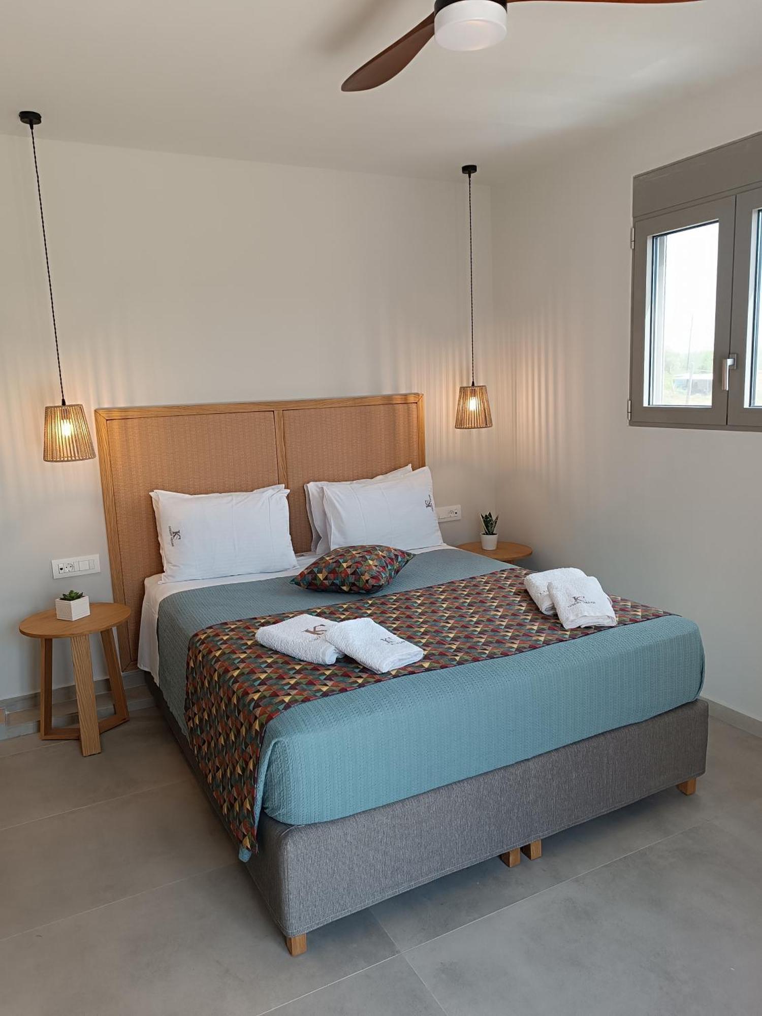 Ks Luxury Villas Heated Pools Джорджополис Екстериор снимка